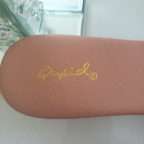 🌟Pink Braided Sandals🌟 - Picture 2 of 5